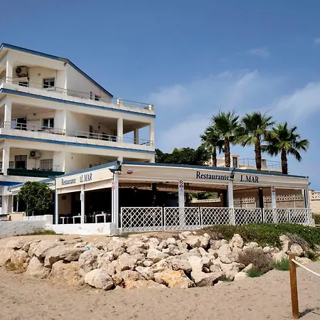 Seaview Beachlove Les Deveses Apartman