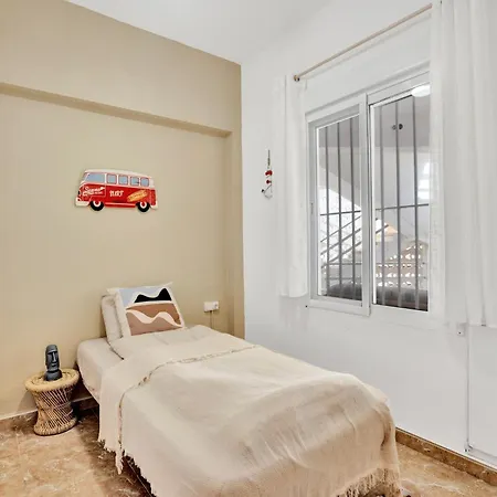 Seaview Beachlove Les Deveses *